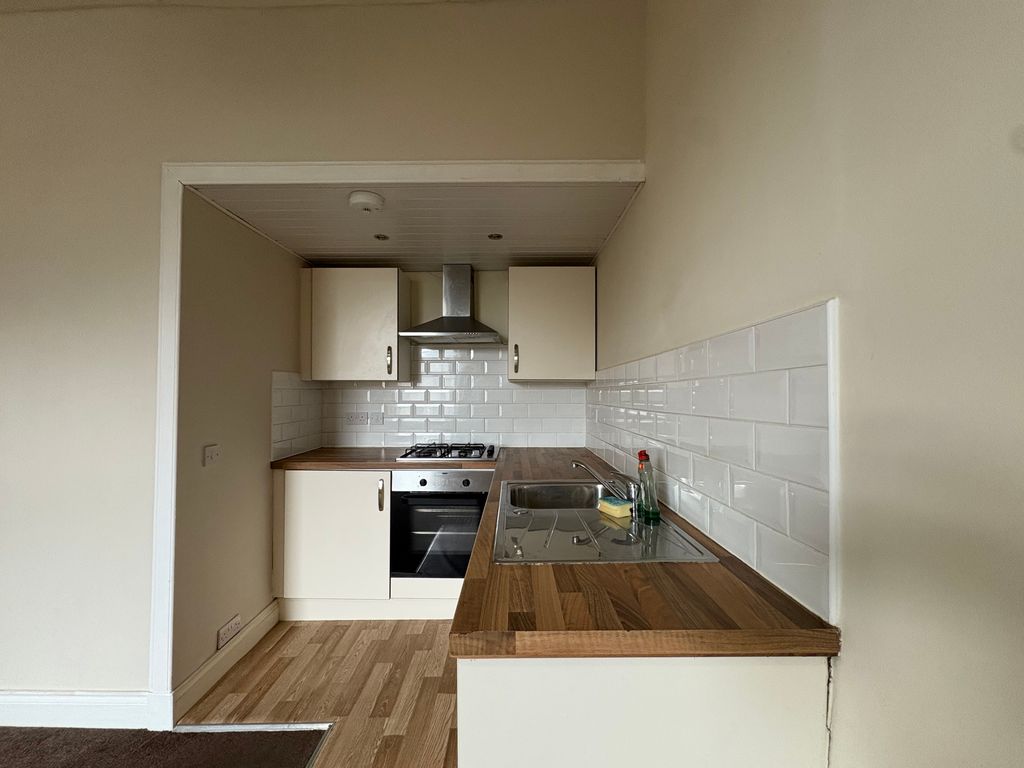 Additional image 4 of 2 bed flat to rentCraigie Avenue, Ayr KA8