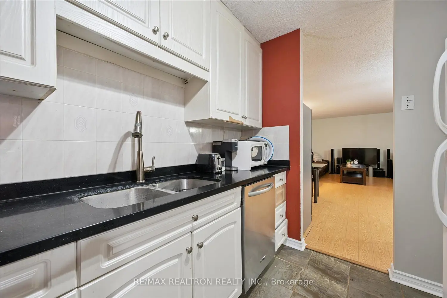 Additional image 8 of 10 Ajax Street 203