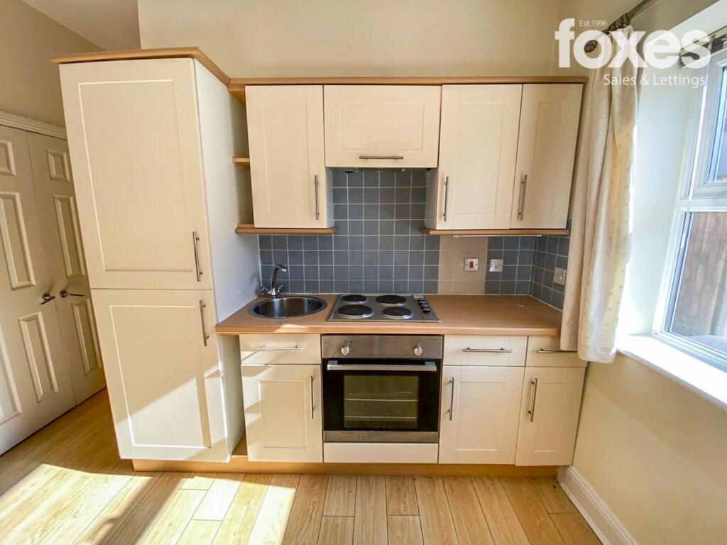 Additional image 6 of Ground Floor Flat, 4 Lansdowne Road