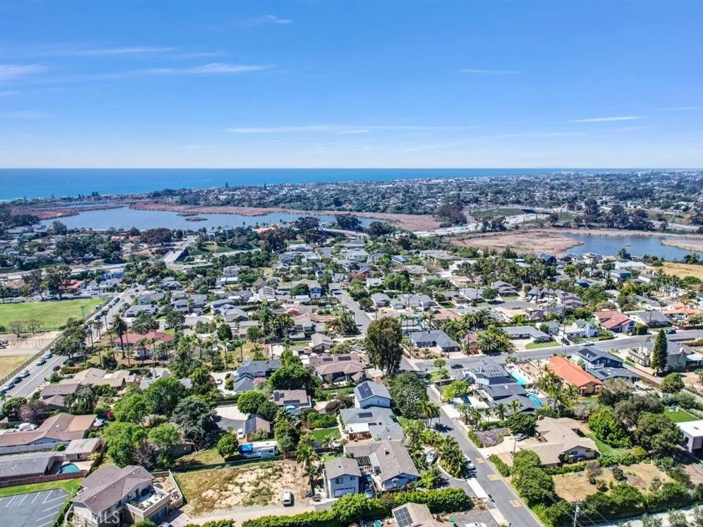 Additional image 110 of 1351 Forest Avenue, Carlsbad, CA 92008