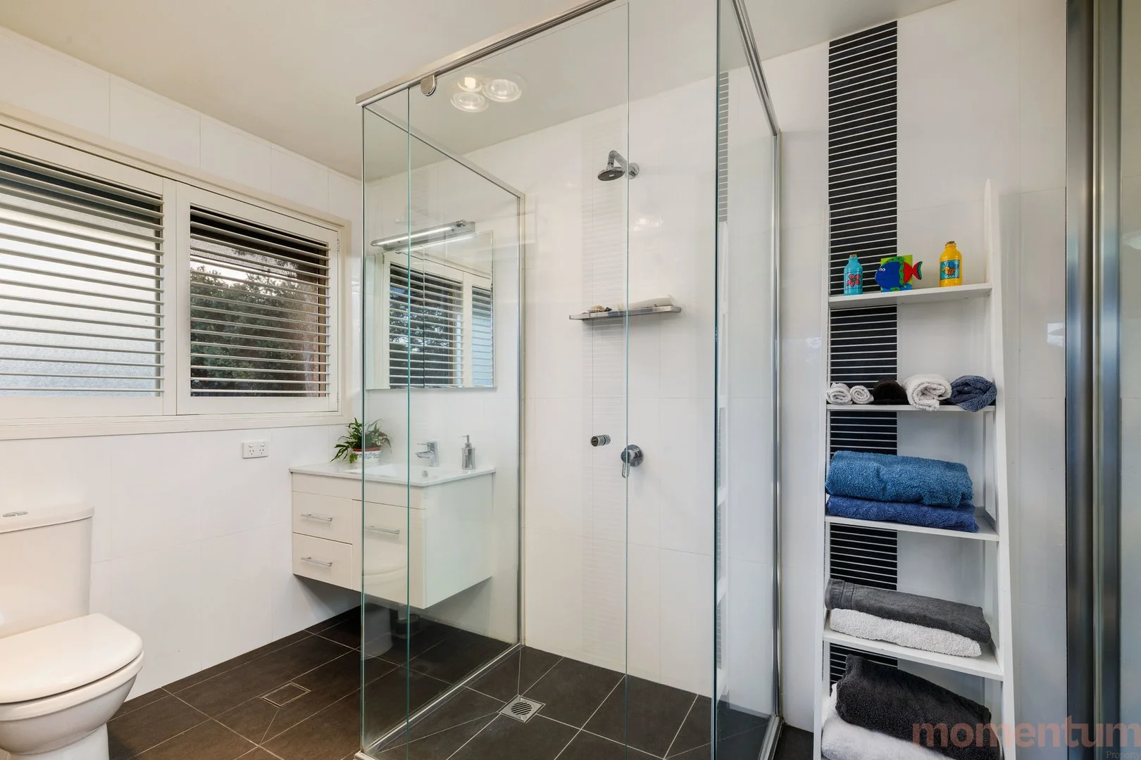 Additional image 17 of 9 Thomas Hales Place, Gordon ACT 2906