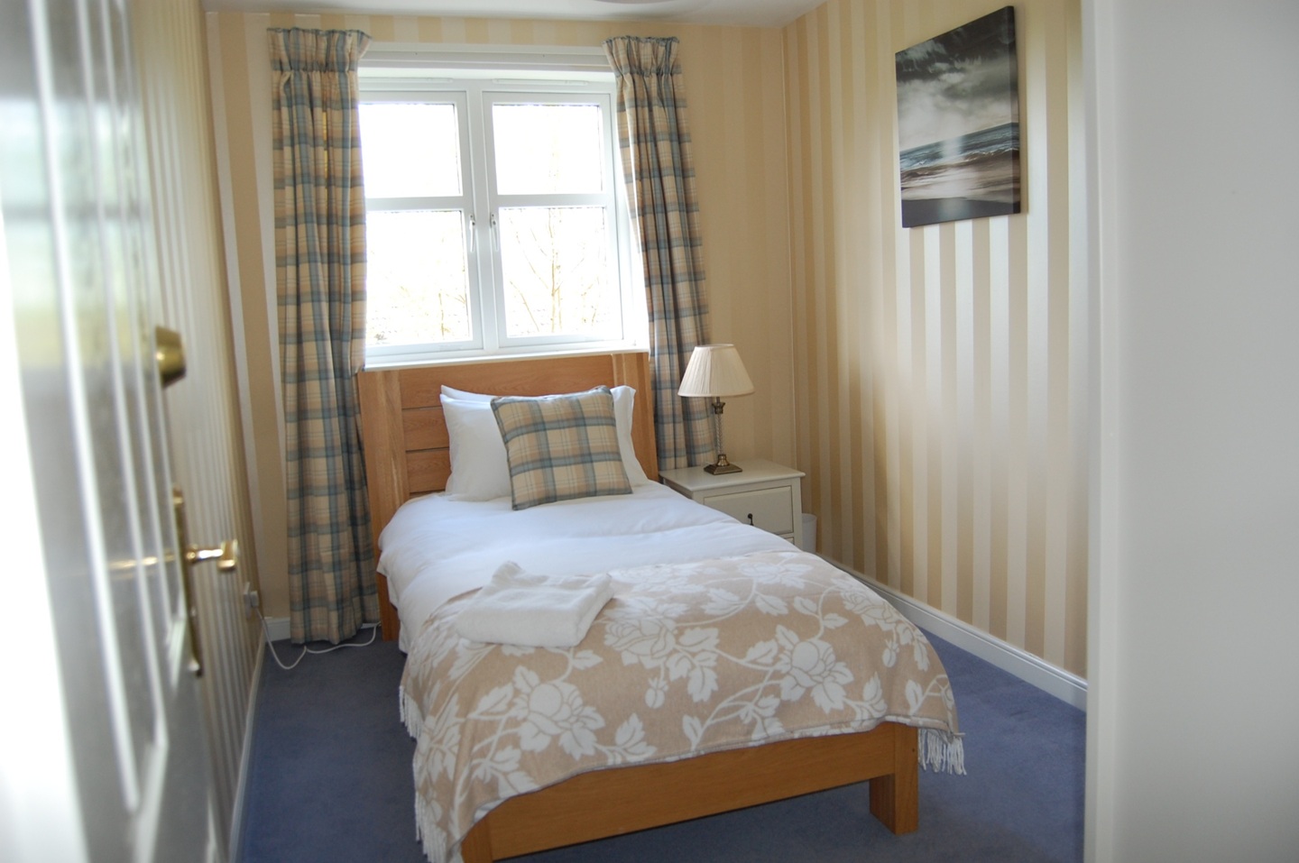 Additional image 6 of 3 Bed Flat, Craigend Park, EH16, N1 7GU