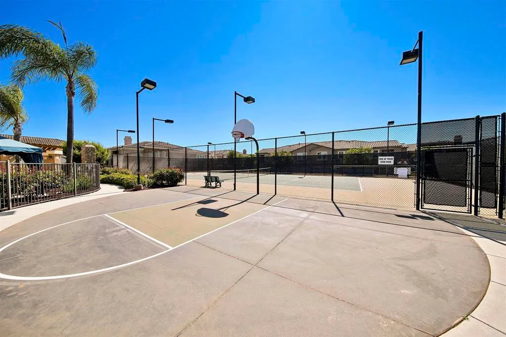 Additional image 51 of 12657 Elisa Lane Unit 200, San Diego, CA 92128