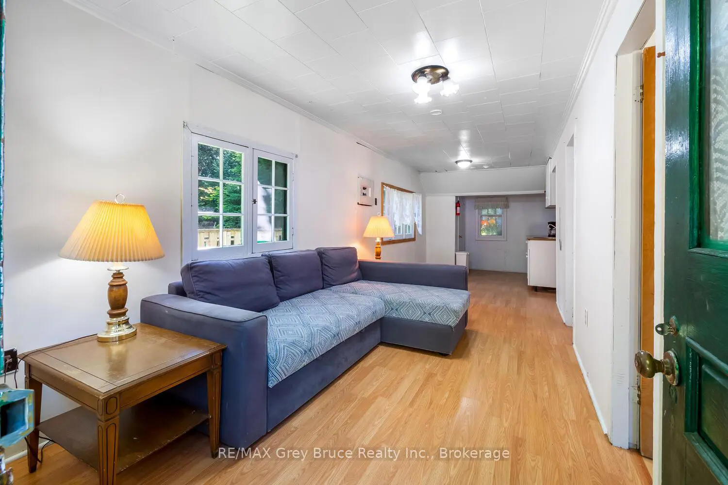 Additional image 11 of 1106 King Edward Avenue