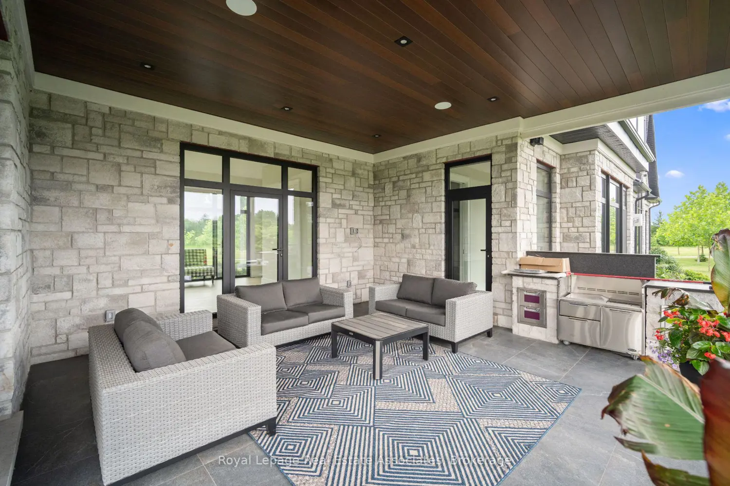 Additional image 12 of 2 River Road