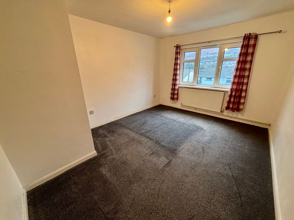Additional image 3 of 2 bed flat to rentRowan Close, Mountain Ash CF45