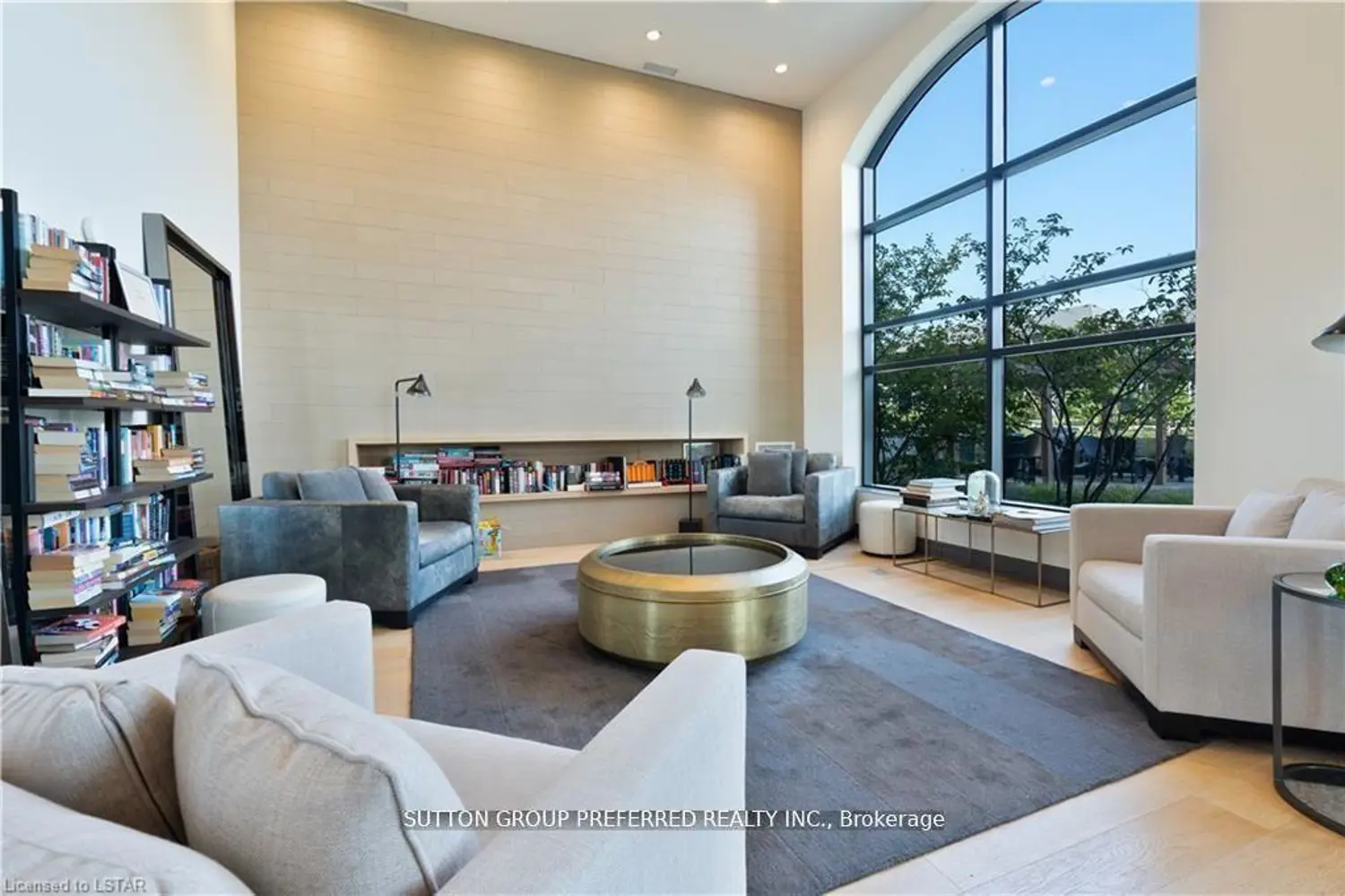 Additional image 14 of 260 Villagewalk Boulevard 308