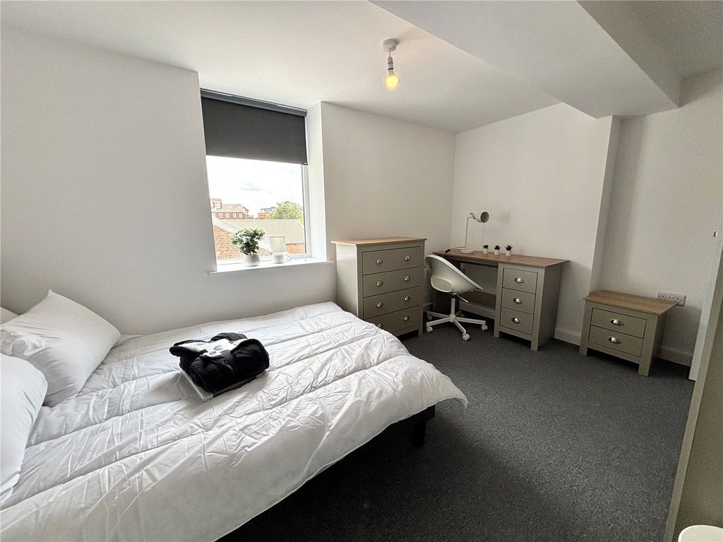 Additional image 12 of 7 bed property to rentBridge Street, Northampton, Northamptonshire NN1