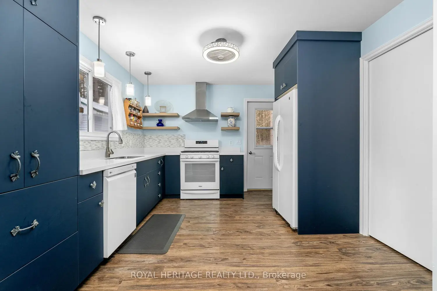 Additional image 3 of 290 South Waseosa Lake Road