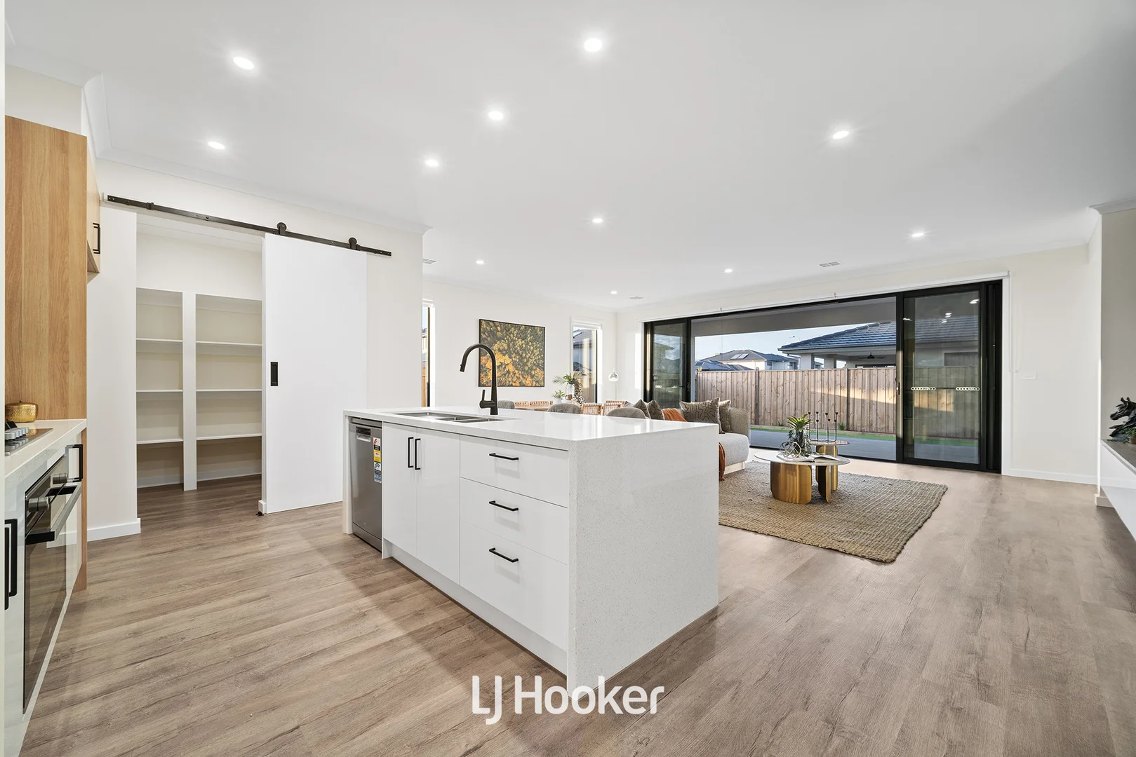 Additional image 9 of 21 Crescendo Boulevard, Clyde VIC 3978