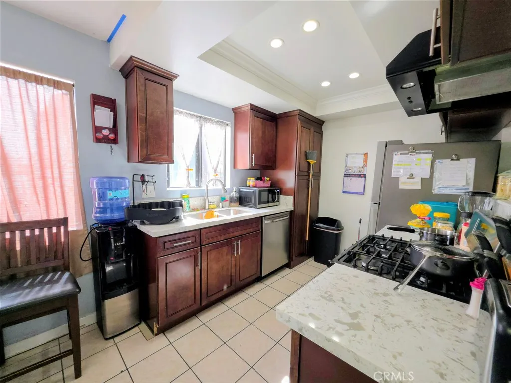 Additional image 36 of 9834 Sepulveda Boulevard Unit 117, North Hills, CA 91343