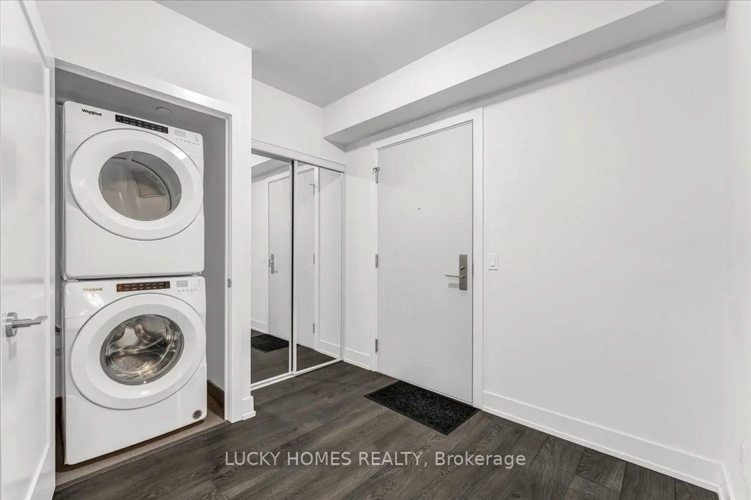 Additional image 8 of 2550 Simcoe Street 317