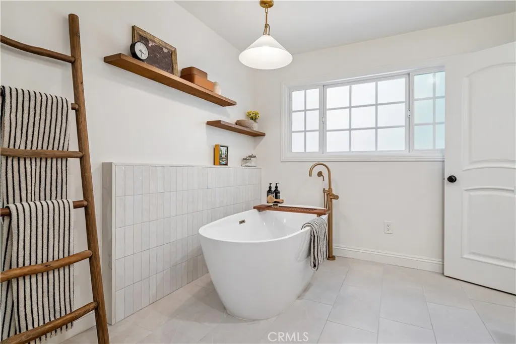 Additional image 48 of 4590 Ensenada Drive, Woodland Hills, CA 91364