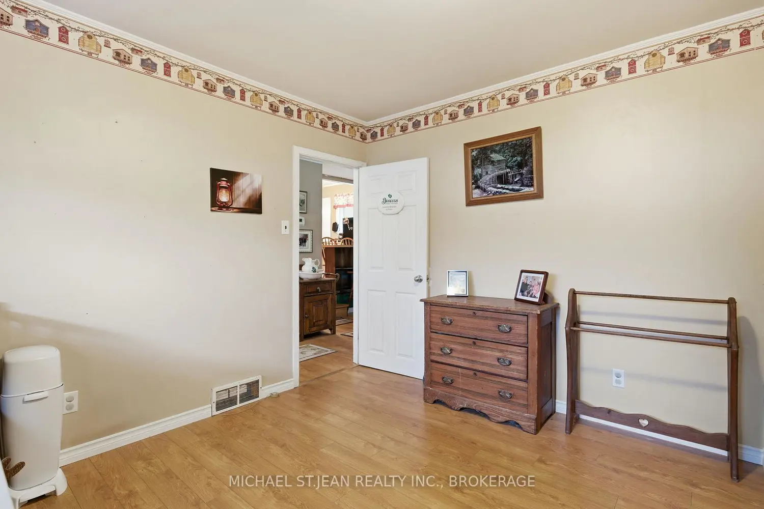 Additional image 5 of 1470 Barron Road