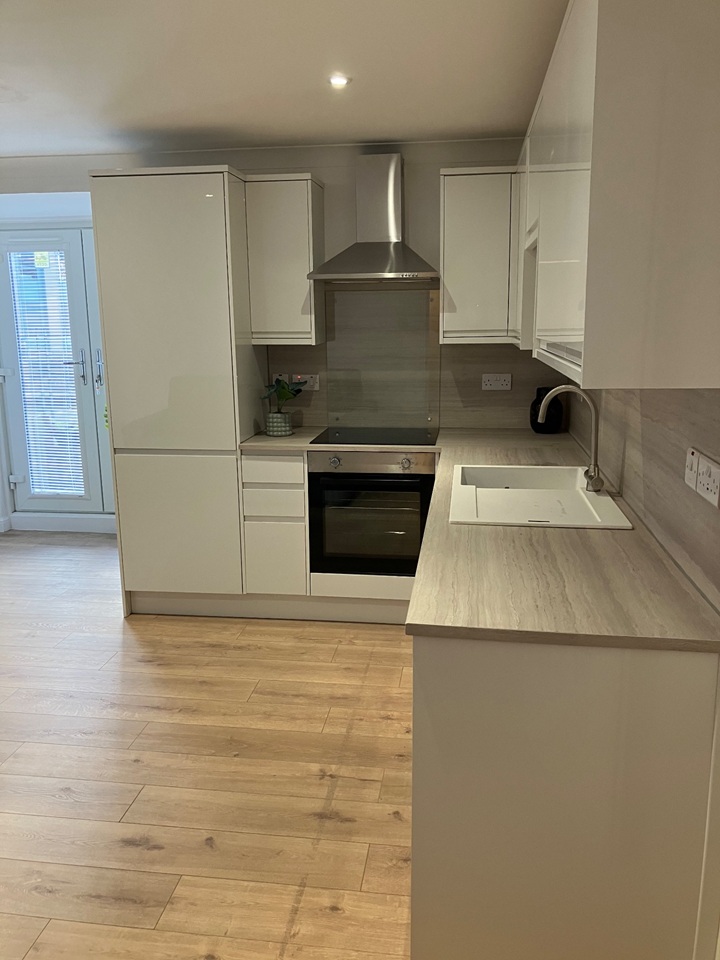 Additional image 4 of 3 Bed Flat, Rennies Isle, EH6, N1 7GU