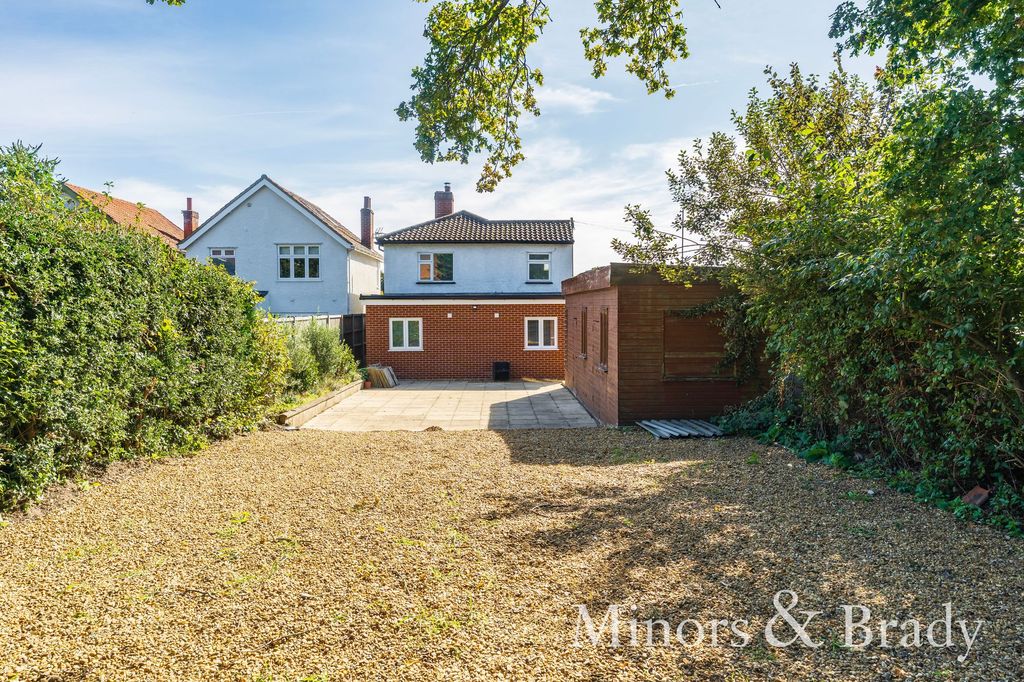 Additional image 12 of 6 bed detached house to rentNewmarket Road, Cringleford NR4