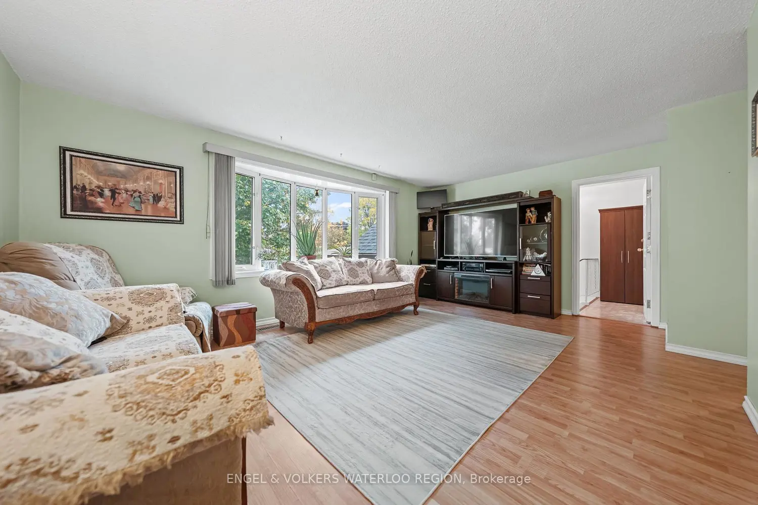 Additional image 4 of 152 Kinzie Avenue