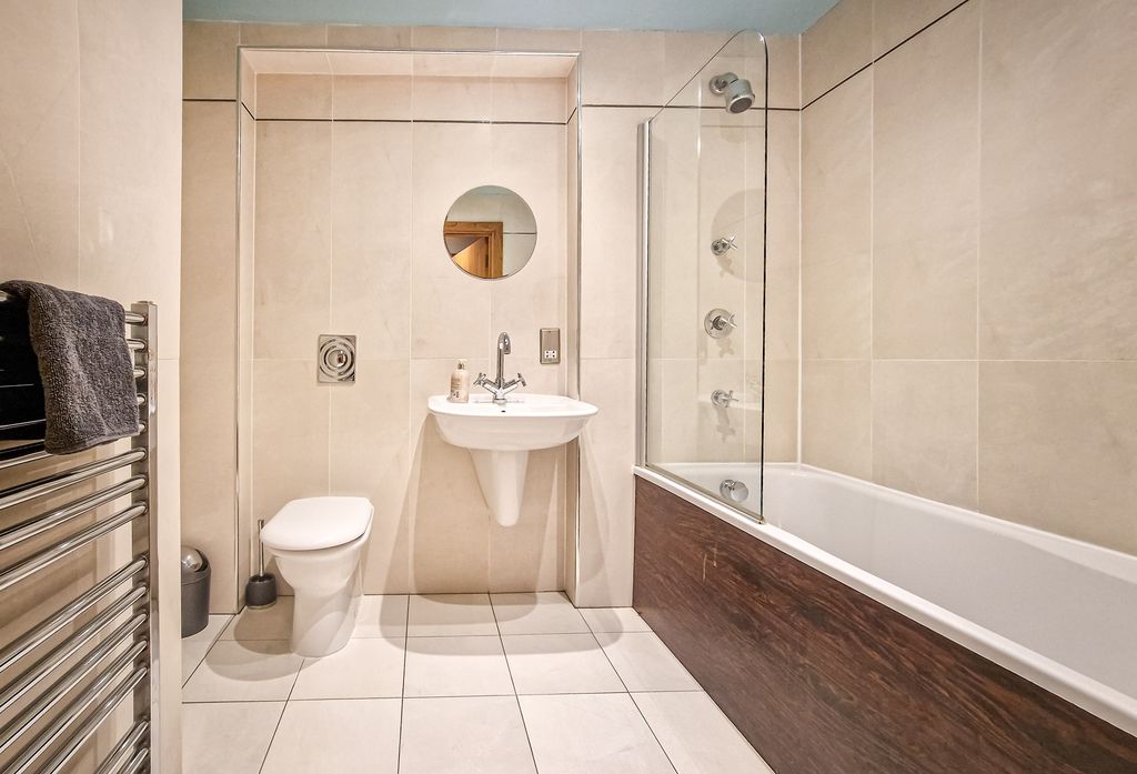 Additional image 22 of 2 bed flat to rentSt Pauls Square, Birmingham, West Midlands B3