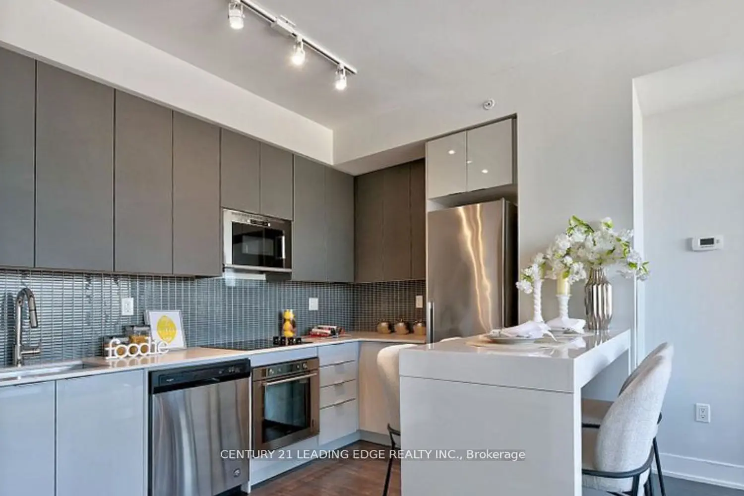 Additional image 5 of 2908 Hwy 7 1207