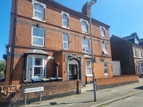 Flat 1A, 103 Stirling Road, Birmingham B16, Studio to rent