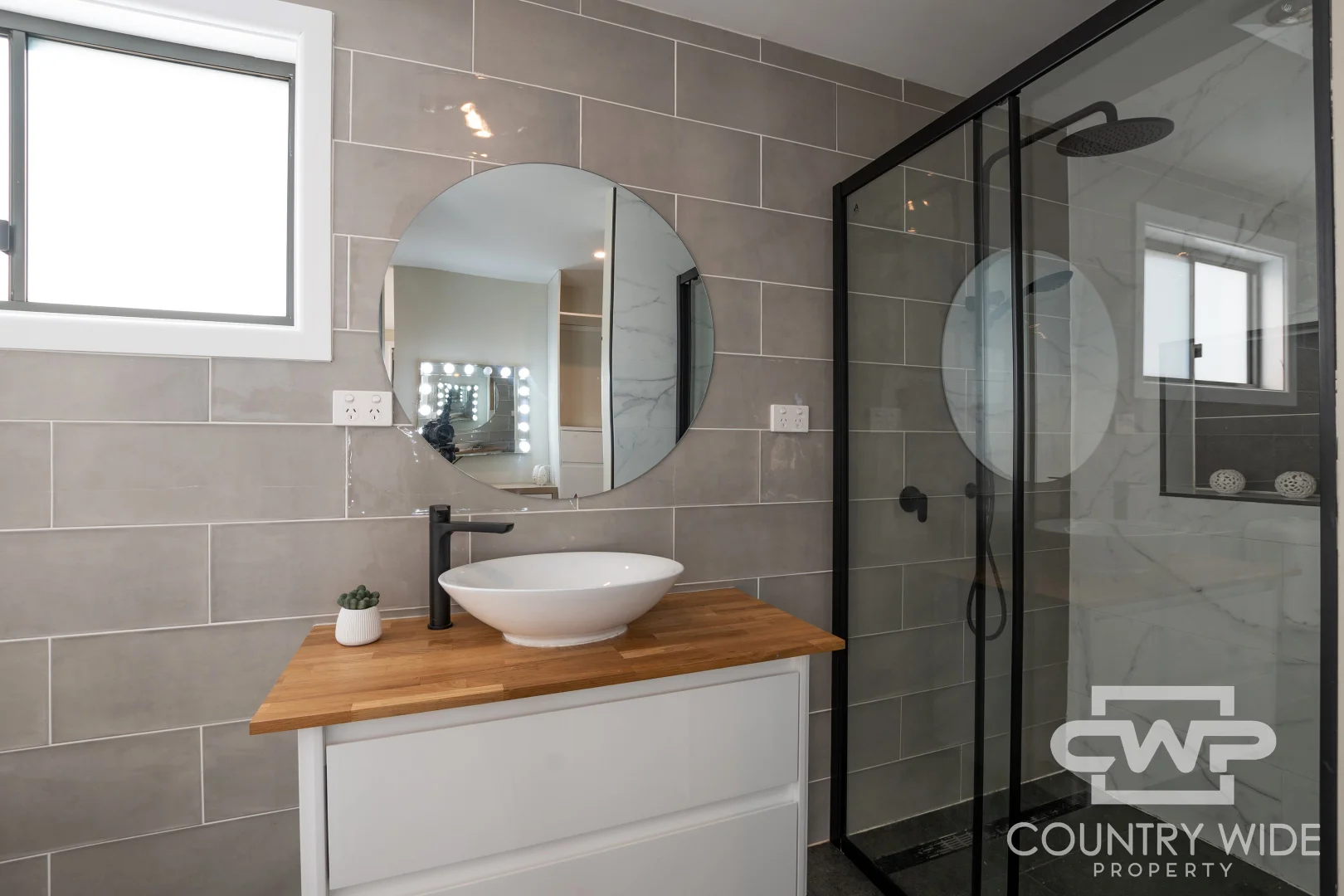 Additional image 6 of 10 Surrey Park Court, Glen Innes NSW 2370