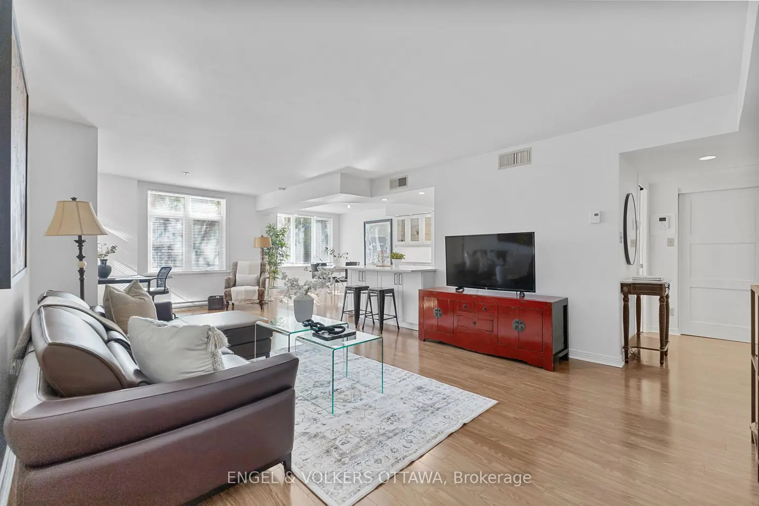 Additional image 11 of 205 Somerset Street 206