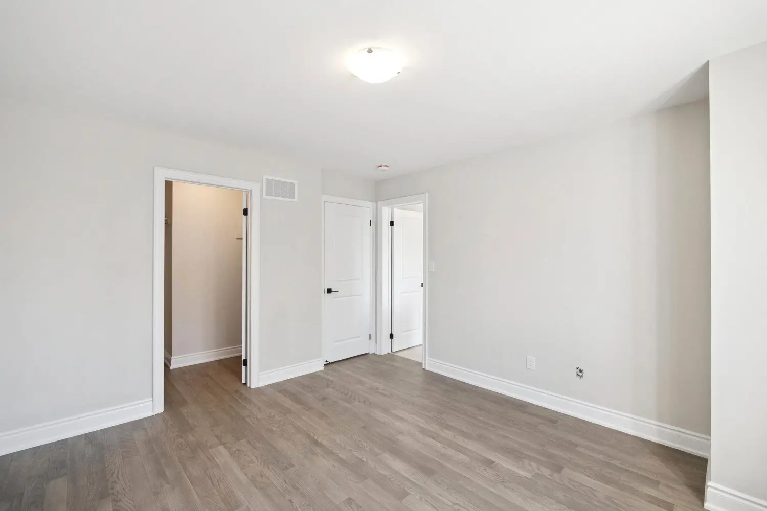 Additional image 15 of 13 Hildred Cushing Way