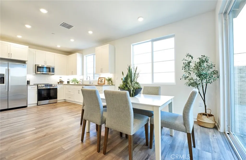 Additional image 65 of 16554 Stone Pine Lane, Fontana, CA 92336