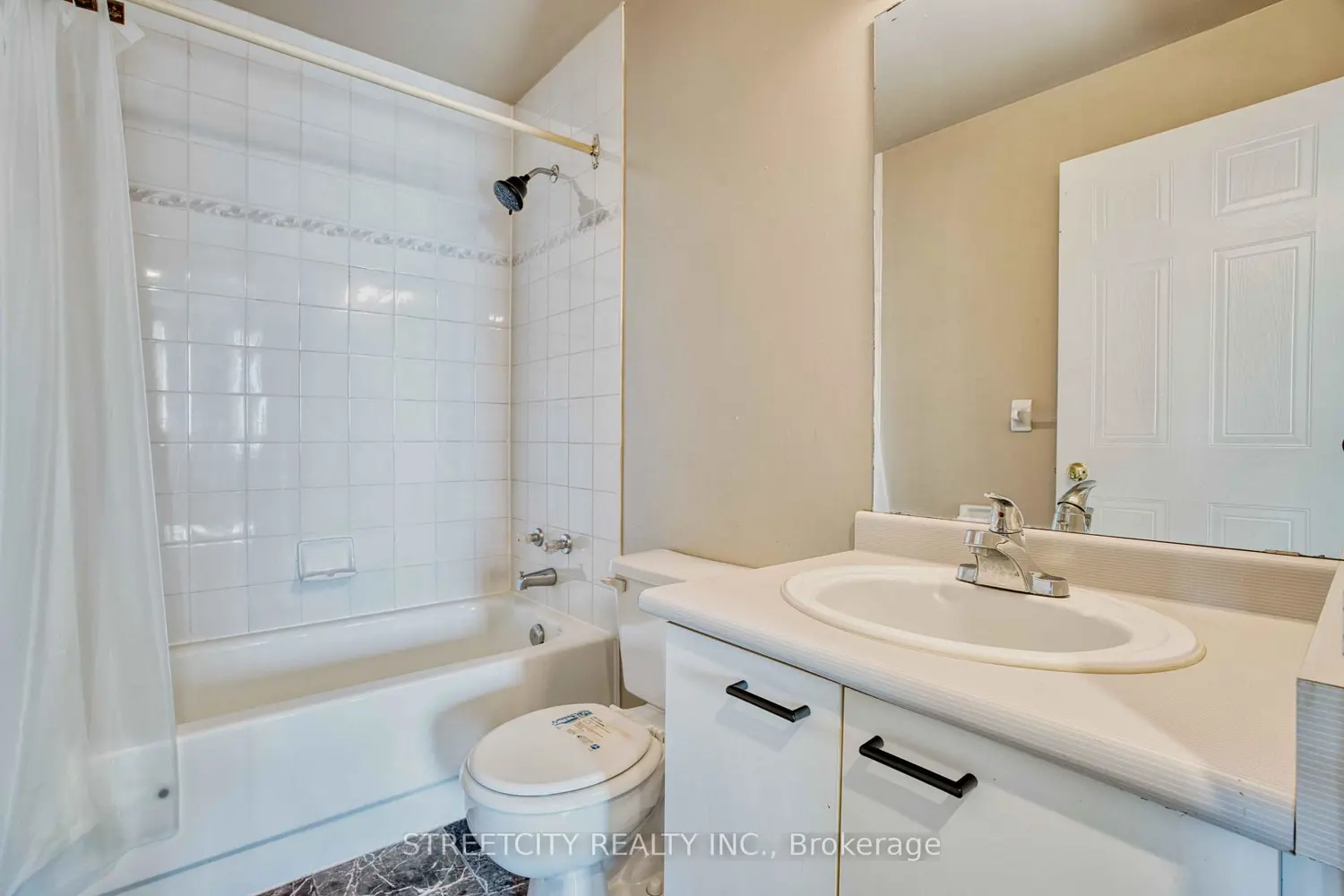 Additional image 17 of 30 Chapman Court 710