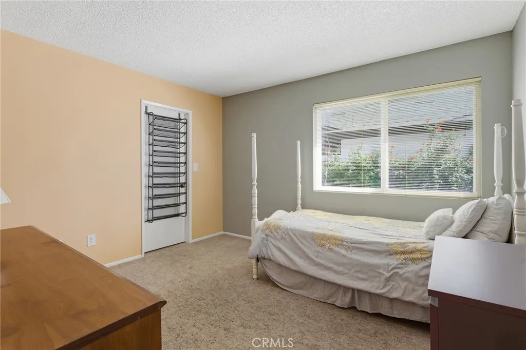 Additional image 26 of 22963 Collins Street, Woodland Hills, CA 91367