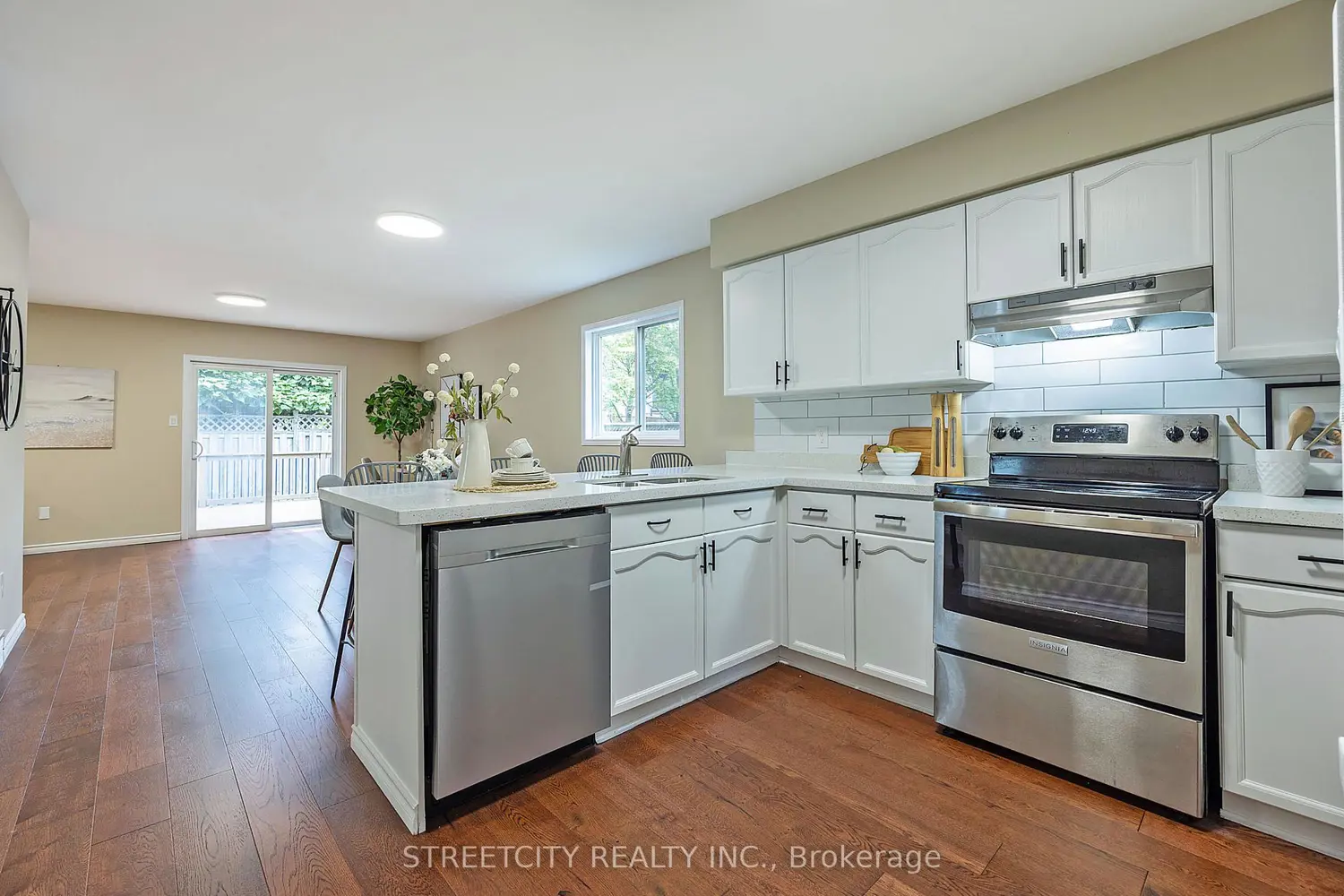 Additional image 3 of 808 Guildwood Boulevard