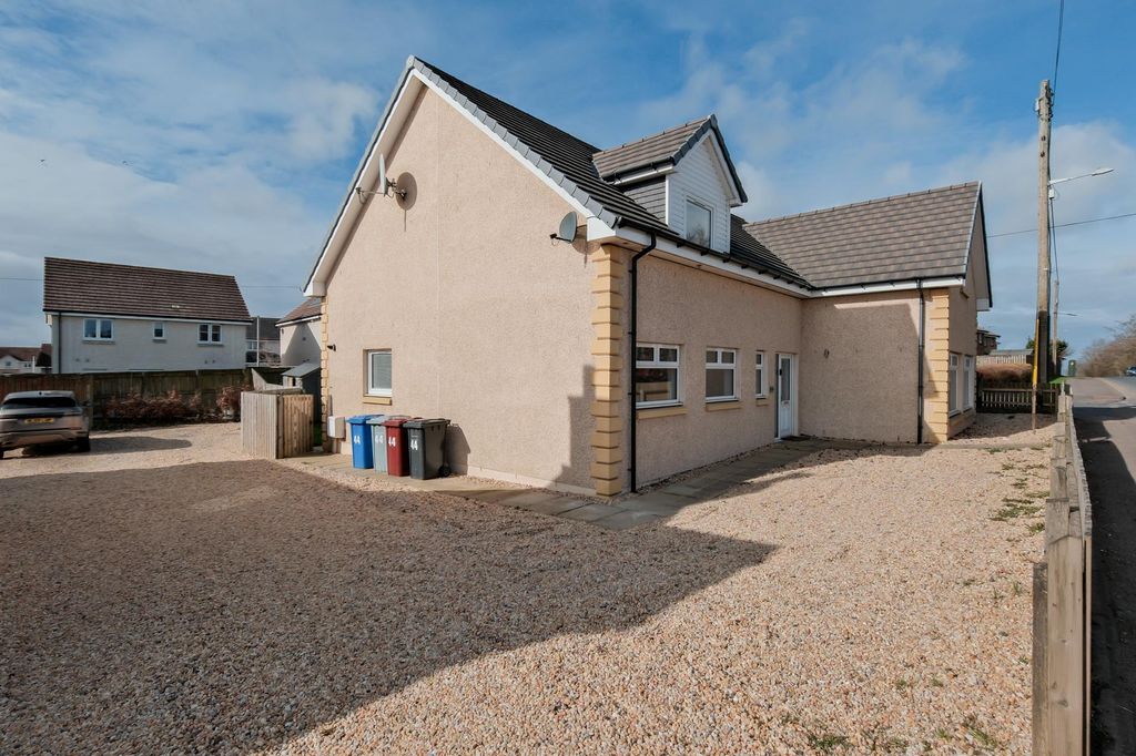 Additional image 5 of 4 bed detached house to rent44 Kilncadzow Road, Carluke ML8