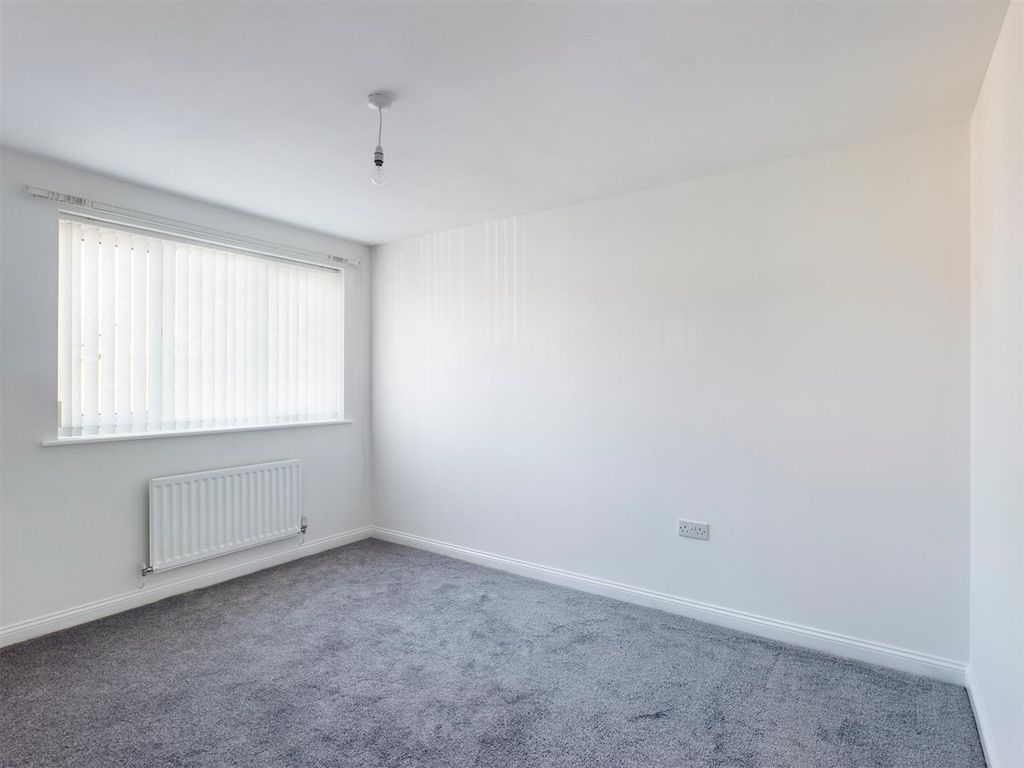 Additional image 6 of 3 bed semi-detached house to rentFelstead Place, South Beach Estate, Blyth NE24