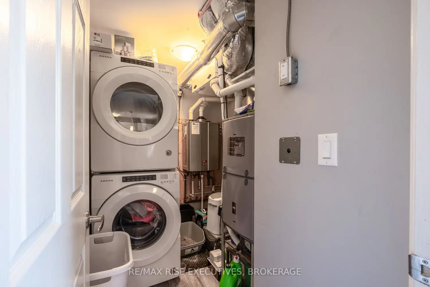 Additional image 13 of 120 Yonge Street