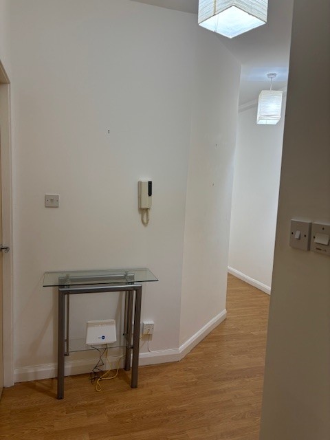 Additional image 4 of 2 Bed Flat, Queen Elizabeth Gardens, G5, N1 7GU