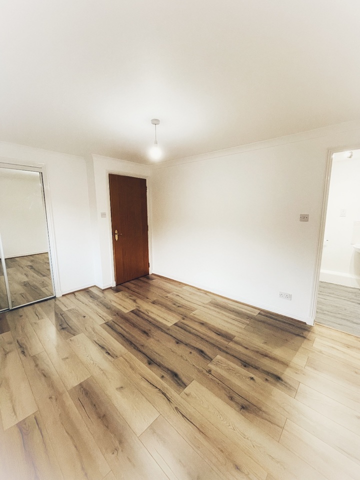 Additional image 7 of 2 Bed Flat, Benalder Street, G11, N1 7GU
