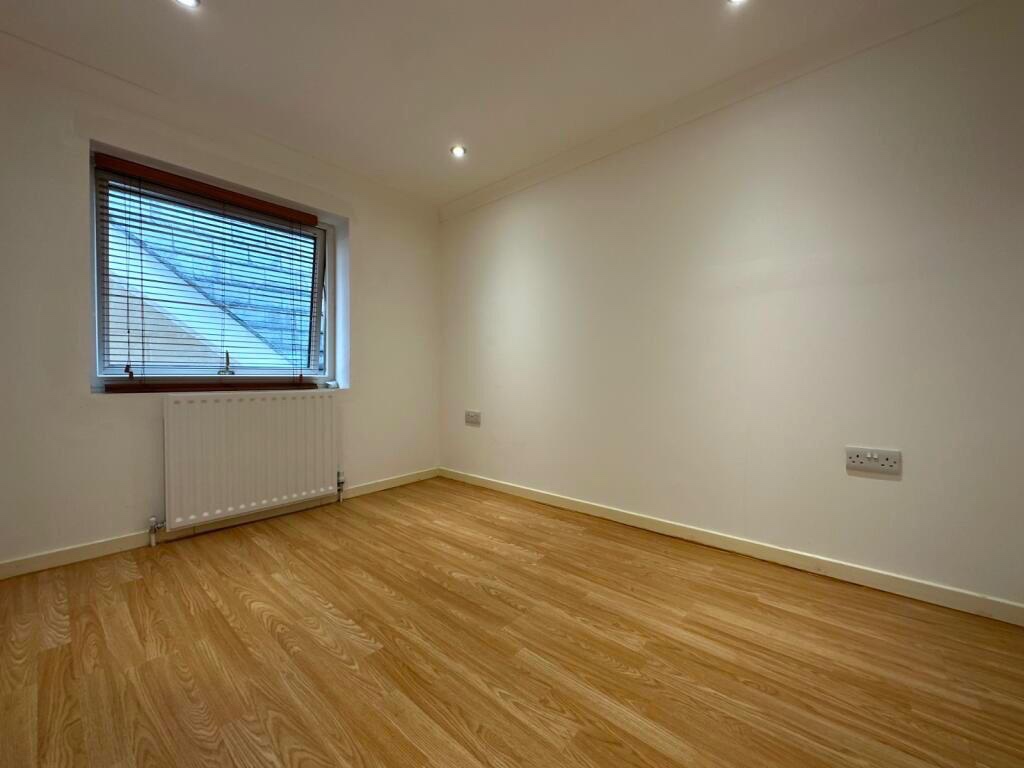 Additional image 5 of 4 Bed Detached House, Farm Road, G41, N1 7GU