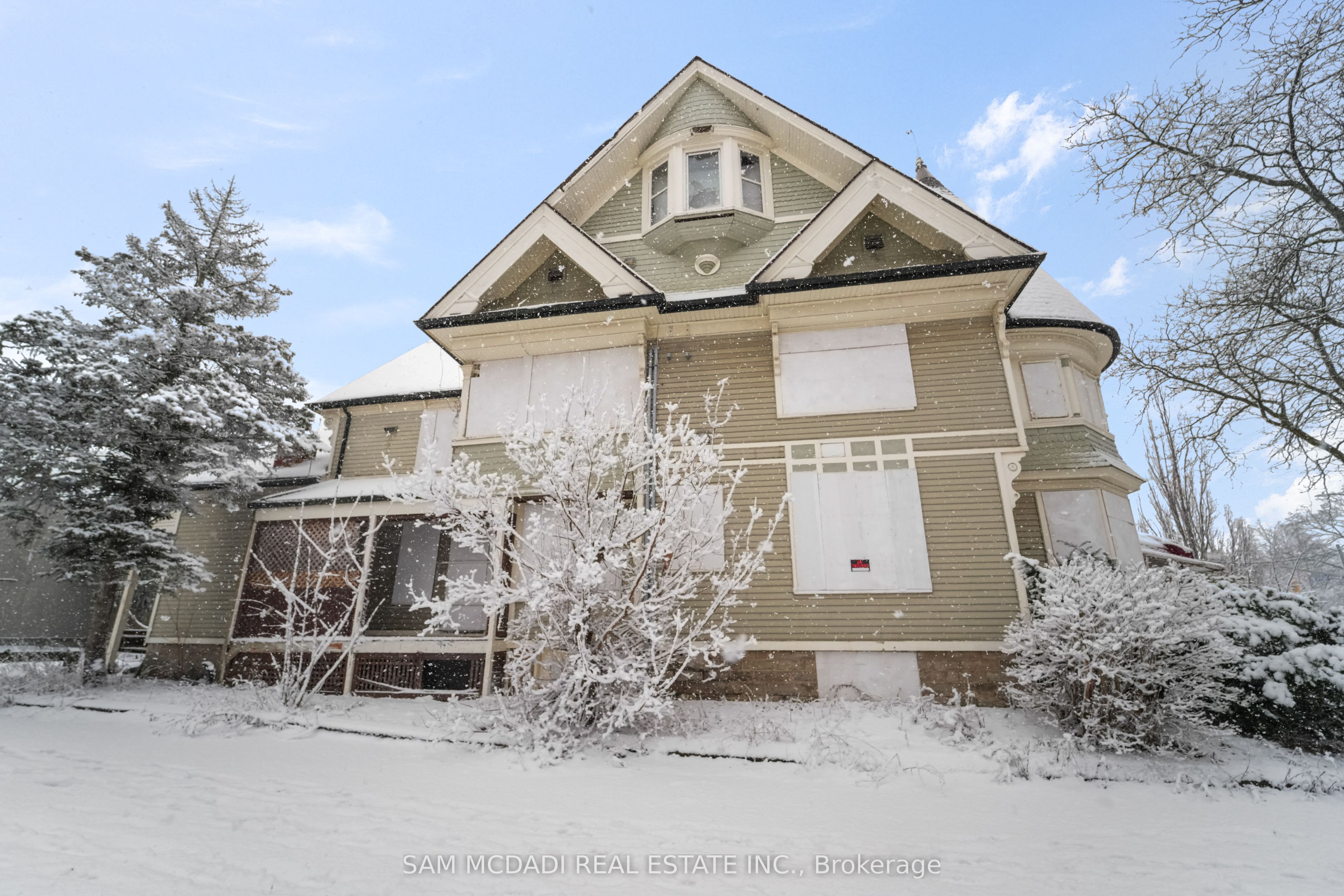 Additional image 3 of 24 Burgar Street, Welland, ON, L3B 2S7