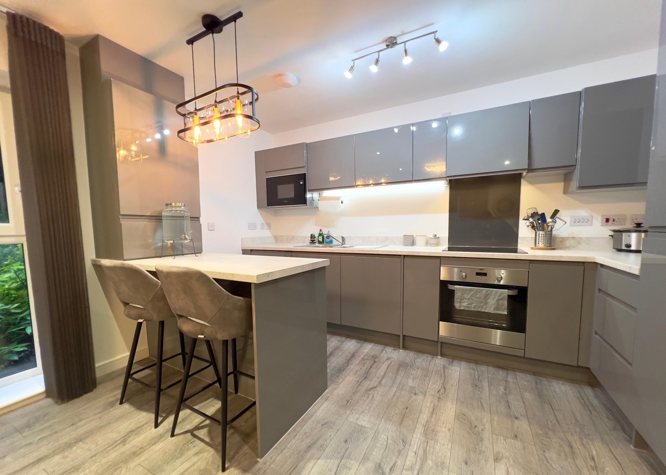 Additional image 2 of Room in a Shared Flat, Dorchester Avenue, G12, N1 7GU