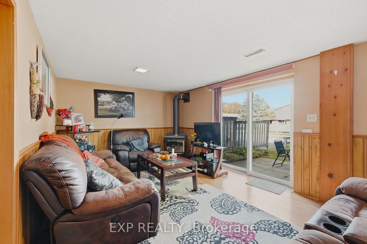 Additional image 12 of 539 Willow Road 69