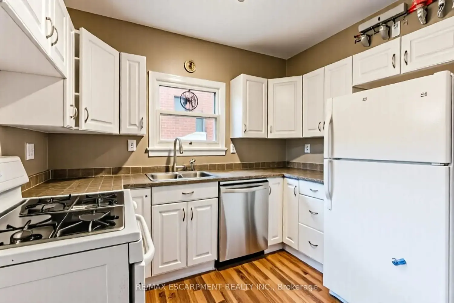 Additional image 7 of 172 Markland Street