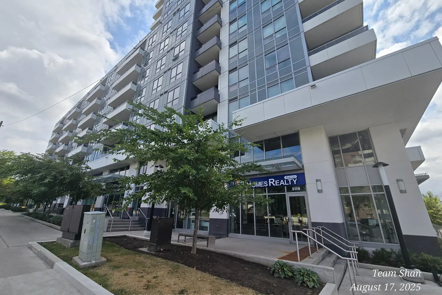 3121 Sheppard Avenue 518
