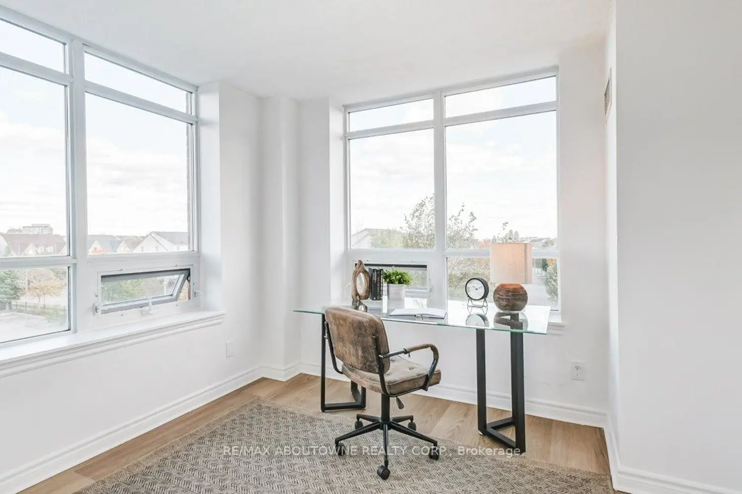 Additional image 13 of 2325 Central Park Drive 405