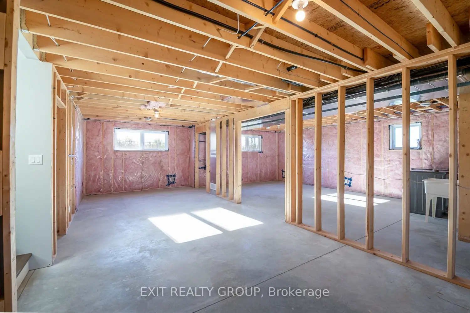 Additional image 13 of 16532 Highway 2