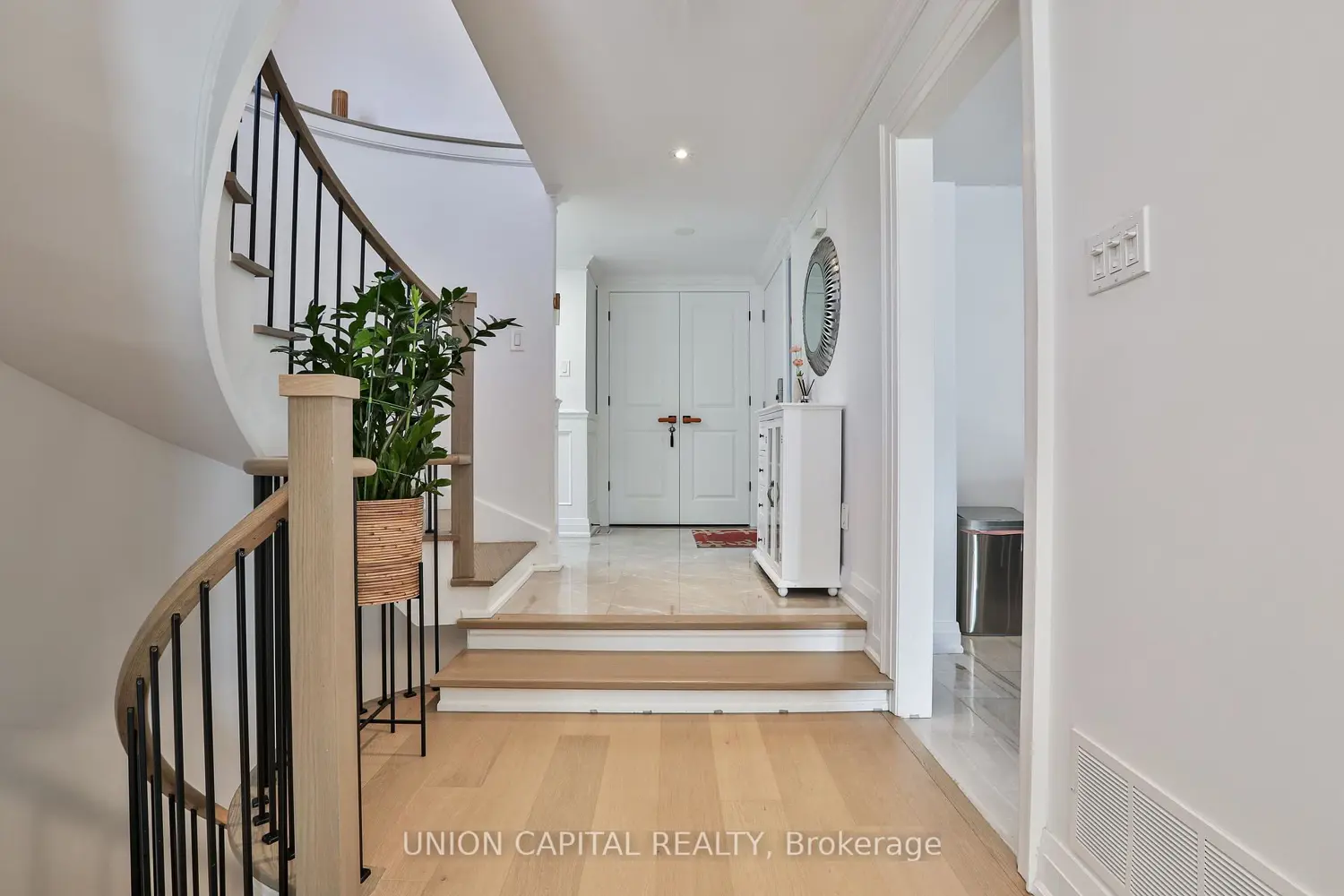 Additional image 4 of 168 Kingsbridge Garden Circle