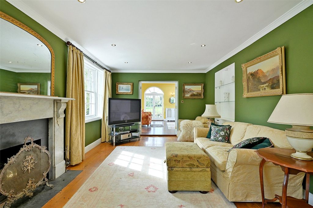 Additional image 6 of 5 bed detached house to rentHighmoor Cross, Henley-On-Thames, Oxfordshire RG9