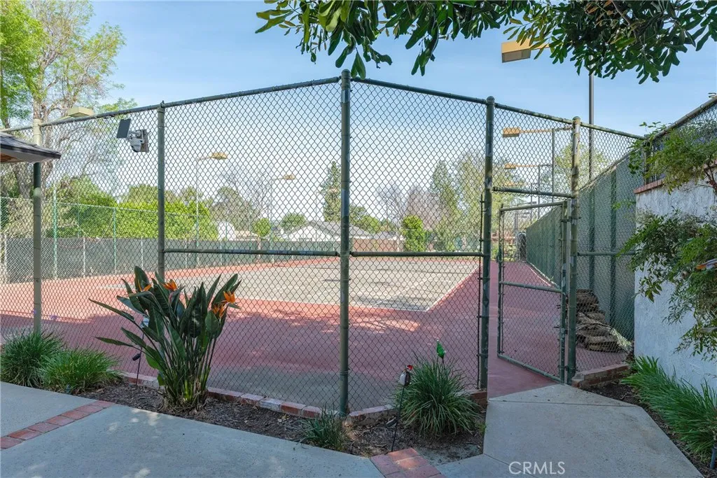 Additional image 30 of 22963 Collins Street, Woodland Hills, CA 91367