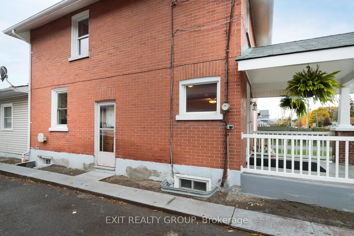 Additional image 16 of 92 Byron Street