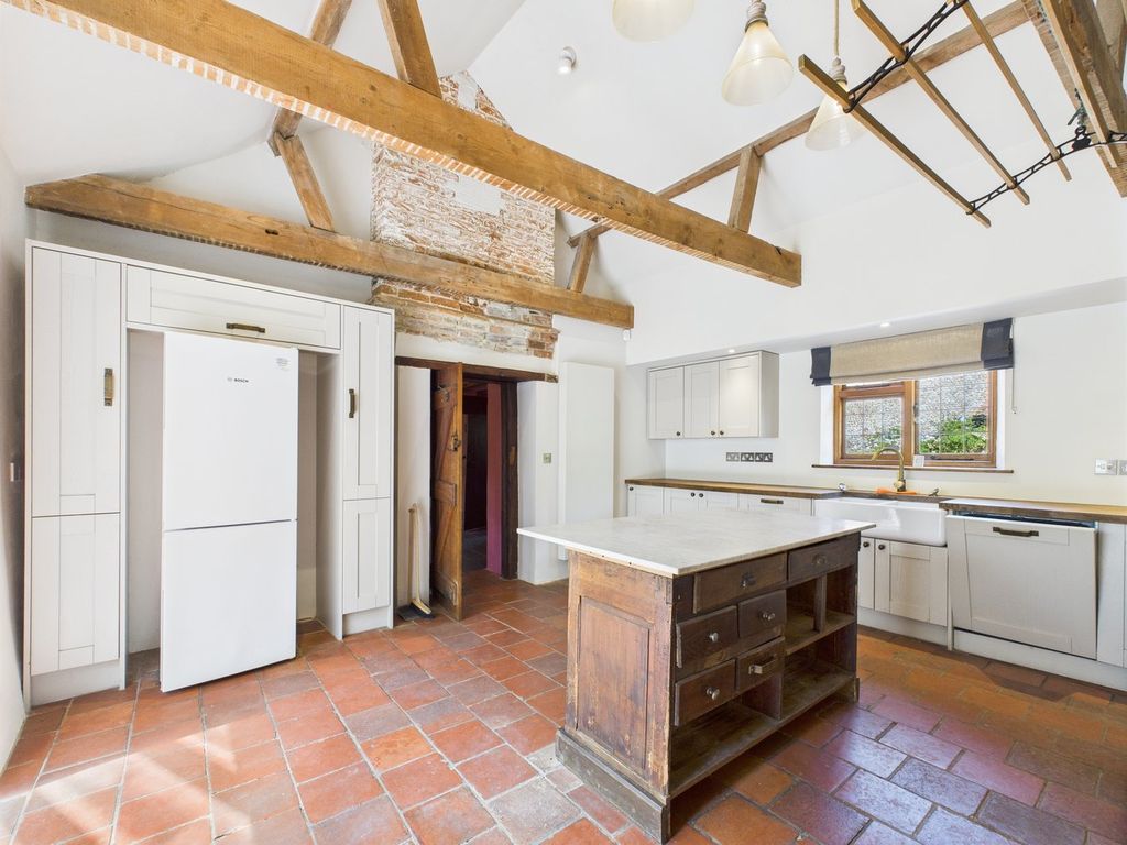 Additional image 5 of 5 bed detached house to rentSharrington Road, Gunthorpe, Melton Constable NR24