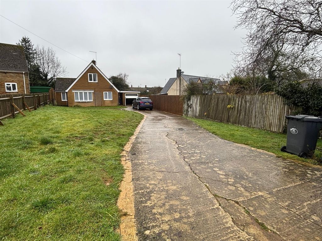 Additional image 14 of 3 bed detached house to rentPlowden Close, Aston Le Walls, Daventry NN11